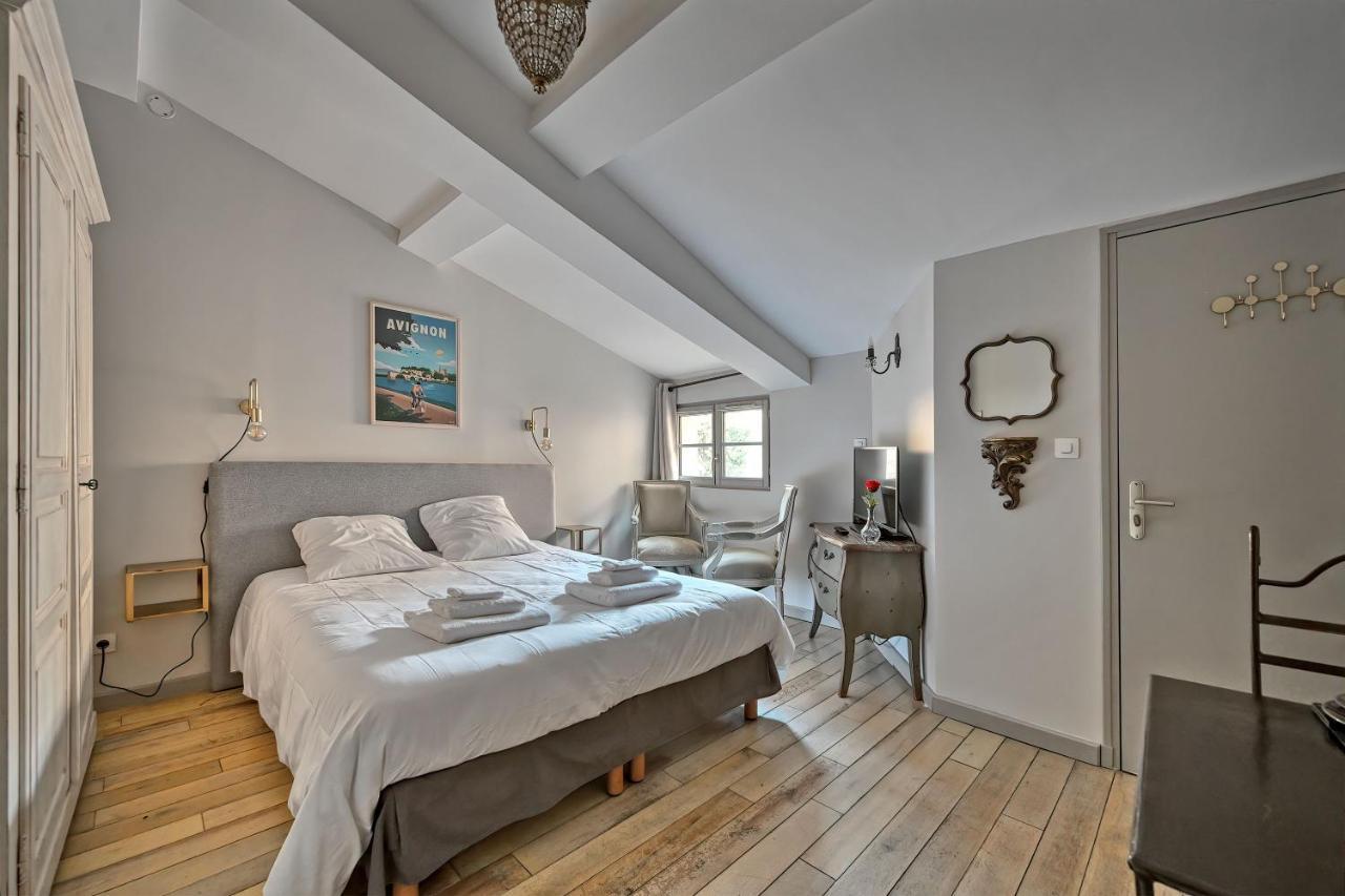 Au Coeur Des Papes, Dans Batisse De Charme Studios & Appartements En Coeur De Ville Авиньон Экстерьер фото