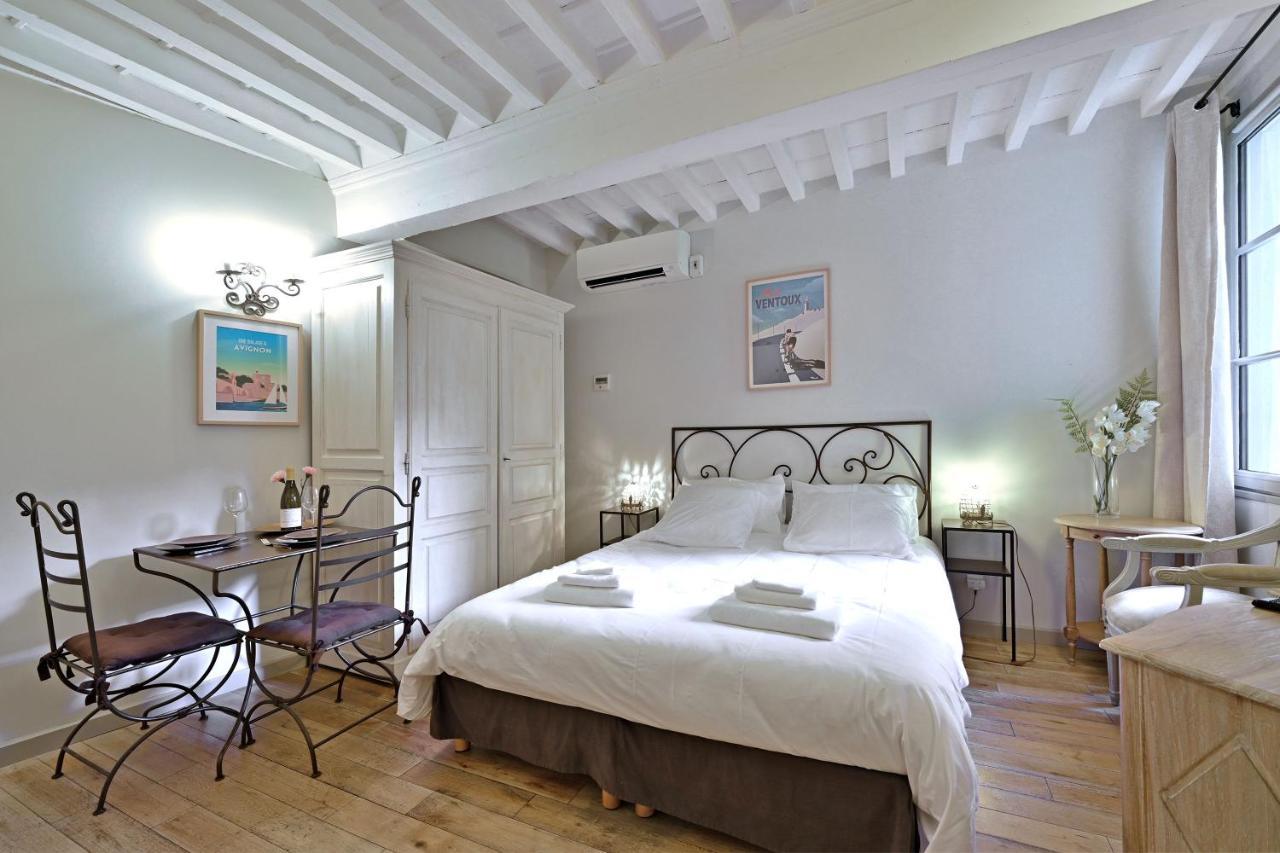 Au Coeur Des Papes, Dans Batisse De Charme Studios & Appartements En Coeur De Ville Авиньон Экстерьер фото